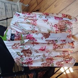 The Moon Floral Blouse/New with Tags
